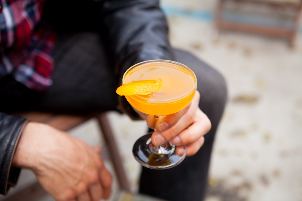 160522_ShakerAndSpoon_A201