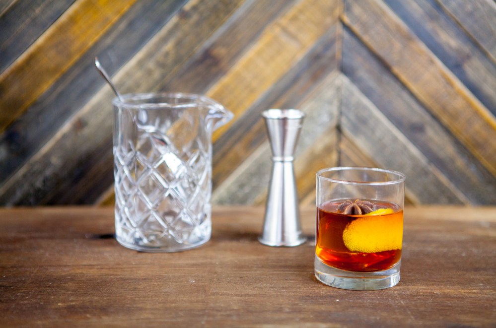 170902_ShakerAndSpoon_B104