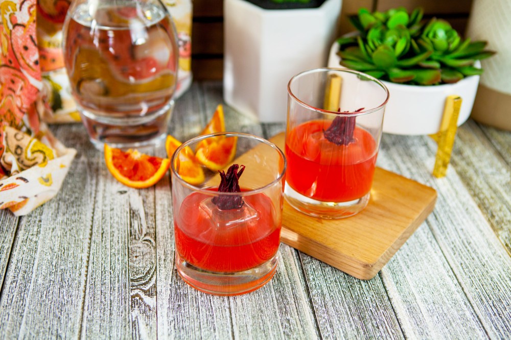 180729_ShakerAndSpoon B128