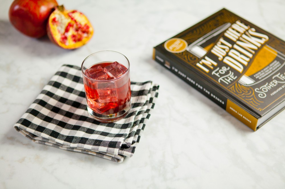 180825_ShakerAndSpoon B171